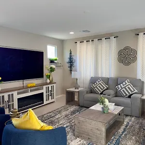  Homestay Friendly Host Near Loop 202 With Mountain Views United States